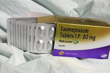 역류성 식도염-매거진-델리샵 (3)